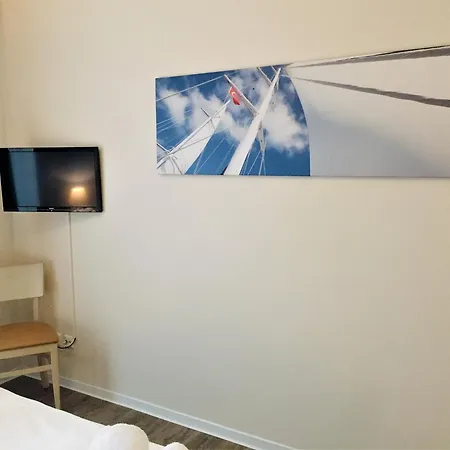 Apartment 17 
