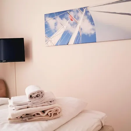 Apartment 17 